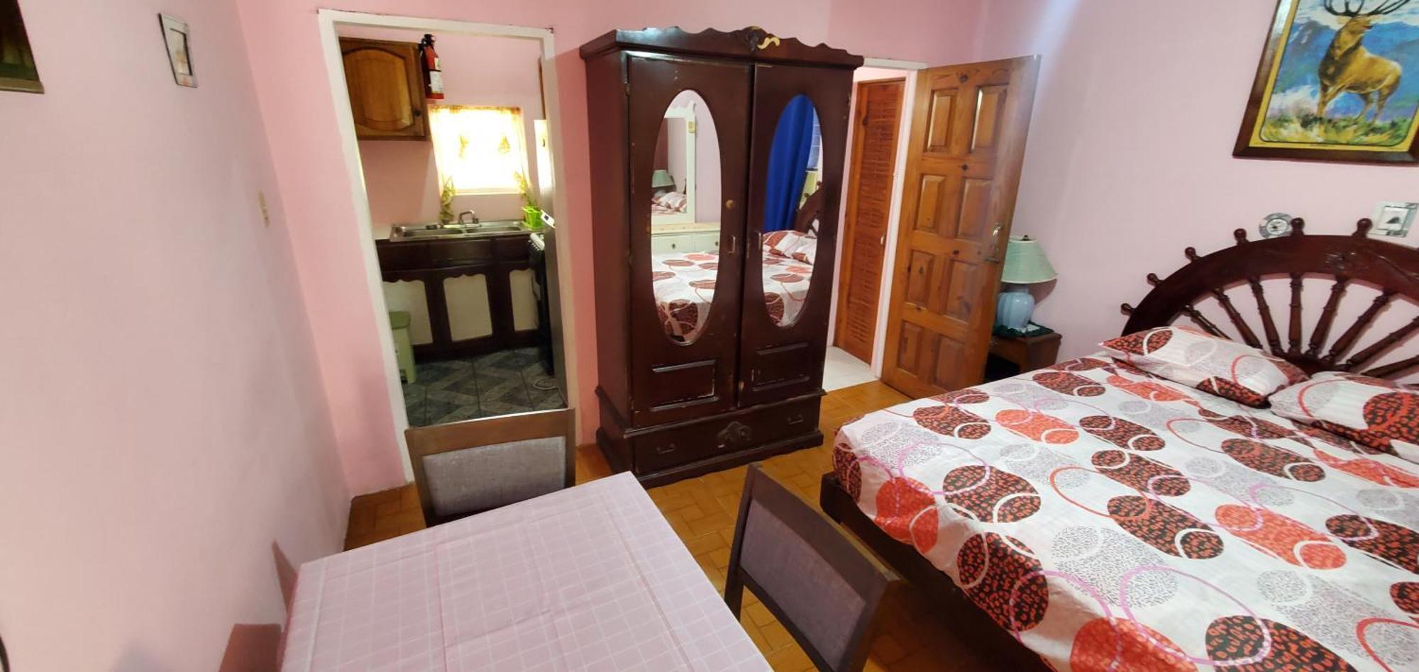 Little Shaw Park Guest House Ocho Rios Exterior photo